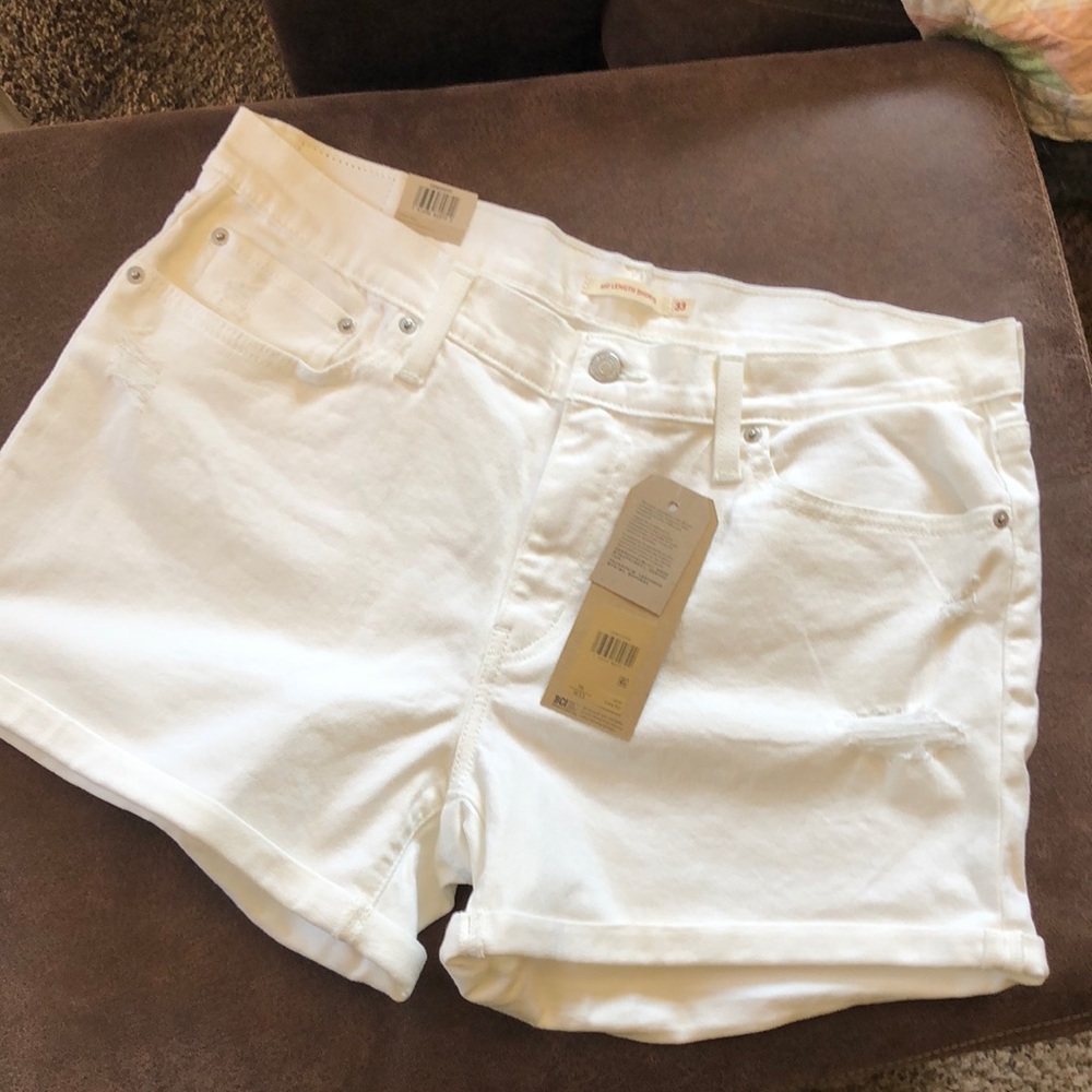 Levi shorts